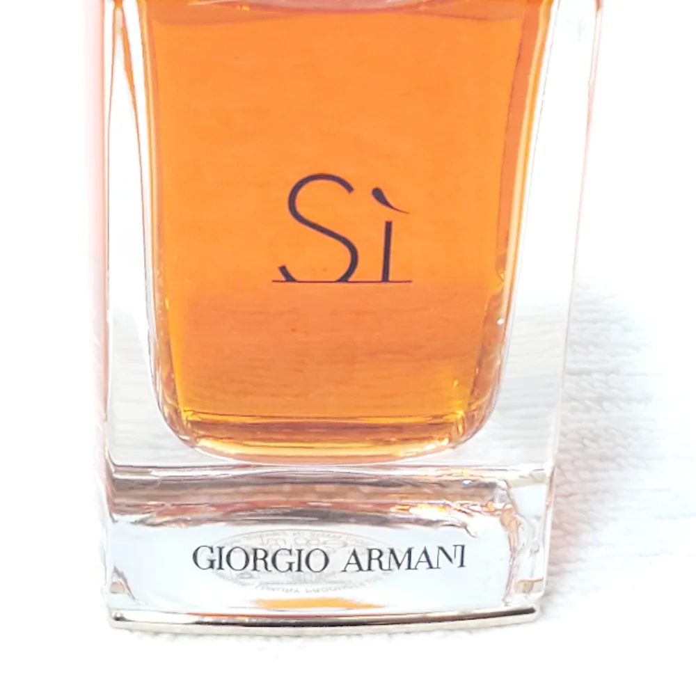 Si by Giorgio Armani Women's Perfume 1.7 oz / 50ml Eau de Parfum Spray France - Picture 3 of 8